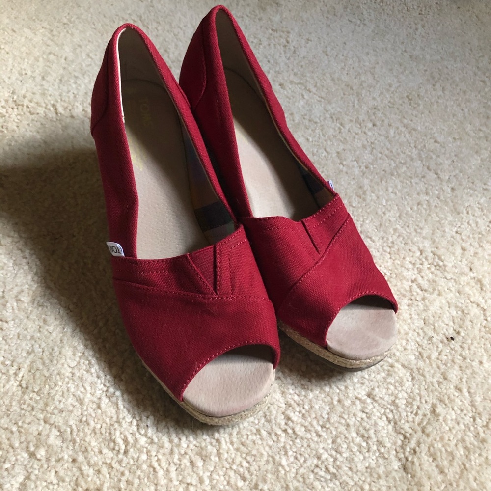 Toms wedge sandals